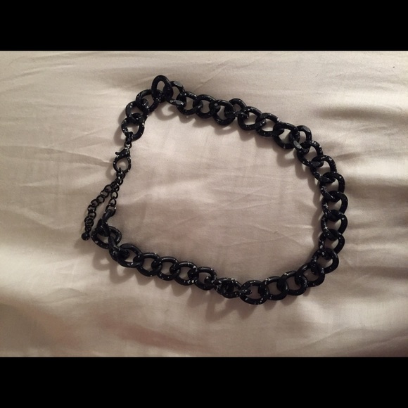 Urban outfitters splatter necklace
