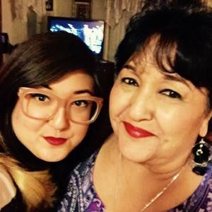 Meet your Posher, Lori