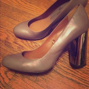 Silver Heeled Pumps