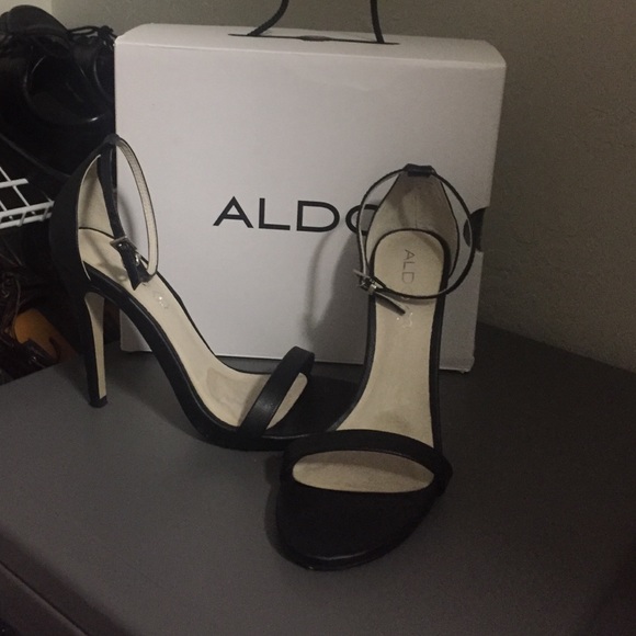 Aldo Daeng Sandal Heel