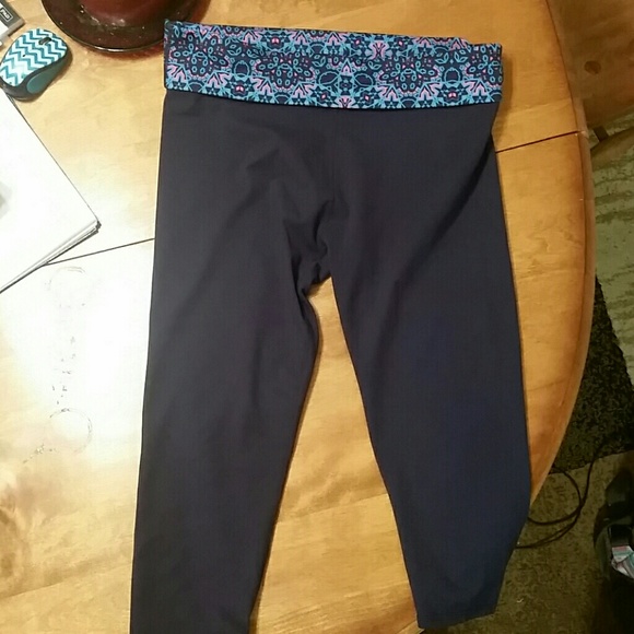 Running capris