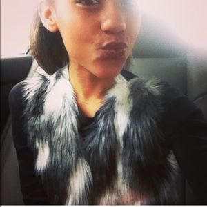 Meet your Posher, Meredith