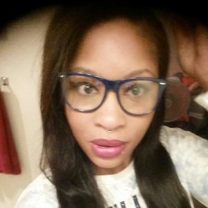 Meet your Posher, Kiki