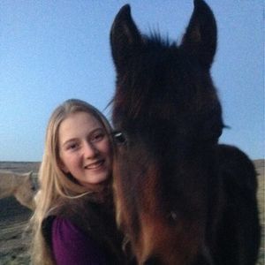 Meet your Posher, Helaina