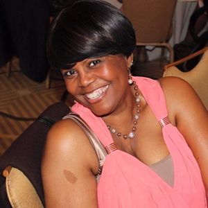 Meet your Posher, Elva