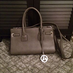 Papaya grey purse