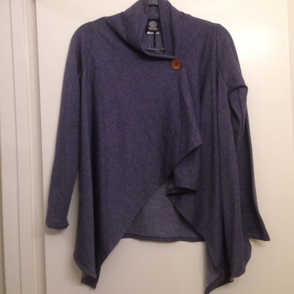 Navy blue wrap - Picture 1 of 2