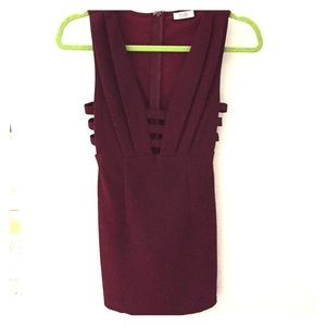 Burgundy Mini Dress💃🏻