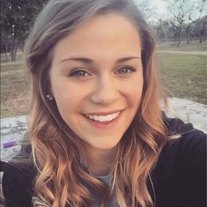 Meet your Posher, Shelby