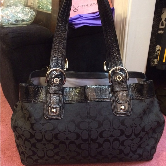 used COACH BLACK purse