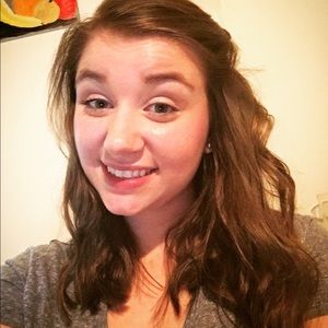 Meet your Posher, Sabrina