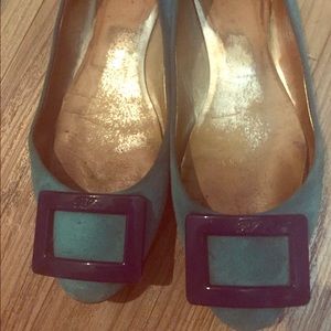 Roger Vivier Flats