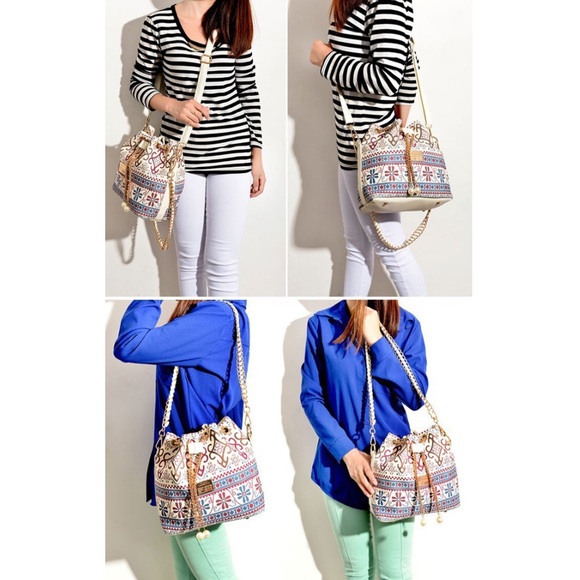 Aztec Bucket Bag - Picture 3 of 4