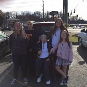 Meet your Posher, Jamie