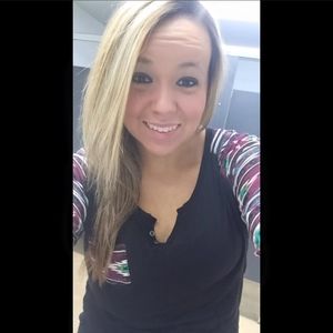 Meet your Posher, Cassie