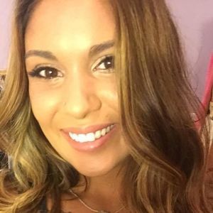 Meet your Posher, Naomi