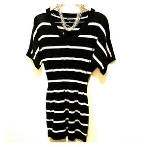 NEW! Striped sweater minidress