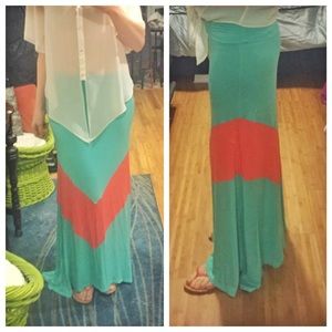 Chevron Maxi Skirt!!