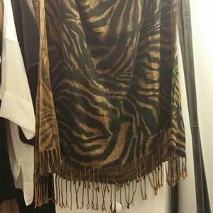 Tiger Print Pashmina