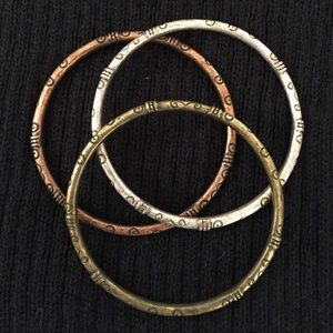 Three boho tricolor bangle bracelets.