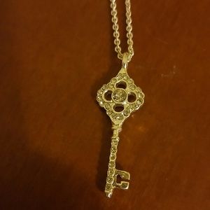 PREMIERE DESIGNS Key necklace