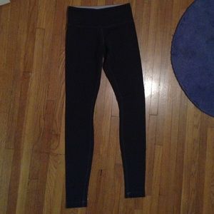 Reversable violet/black lulu-lemons