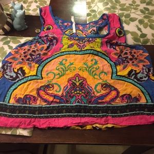 Psychedelic print crop top!