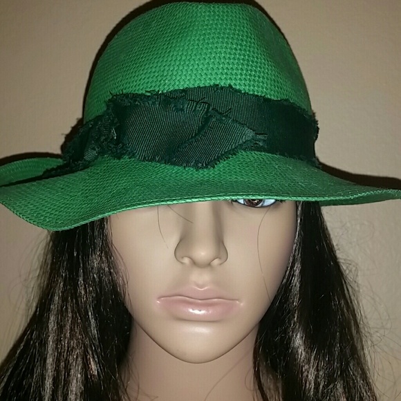 Hat - Picture 2 of 4