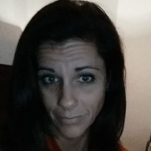 Meet your Posher, Joni