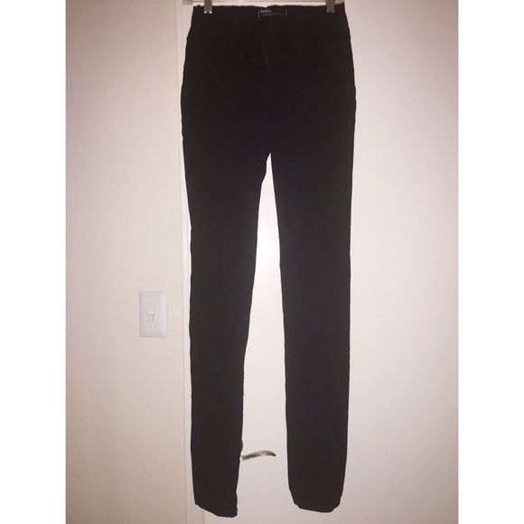 bdg high rise ankle cigarette jeans • black