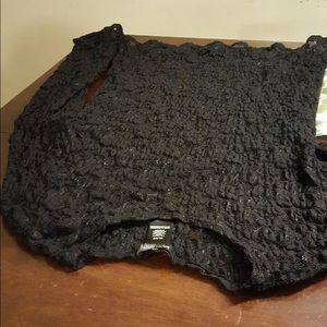 Ruffles lace 1970's inspired ✨