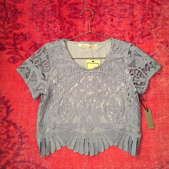 Lovers + Friends Tops - Lovers & Friends Daycation Crop Top