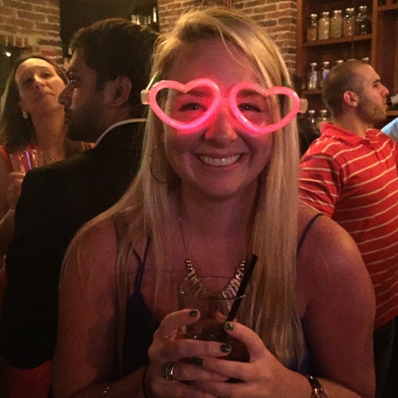 Meet the Posher - Picture 2 of 4