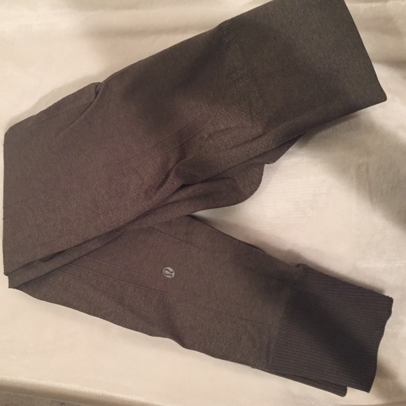 lulu lemon leggings!