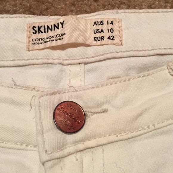 Off-white Skinny Jeans - Picture 3 of 3