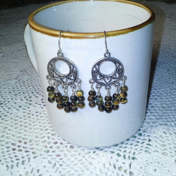 Earrings - Picture 4 of 4