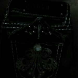 La idol jeans basically brand new never worn