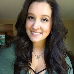 Meet your Posher, Michele