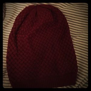 Maroon beanie