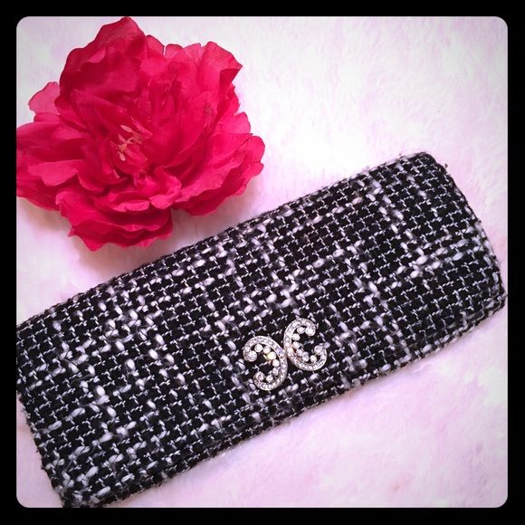 💕Gorgeous tweed black white jeweled clutch purse