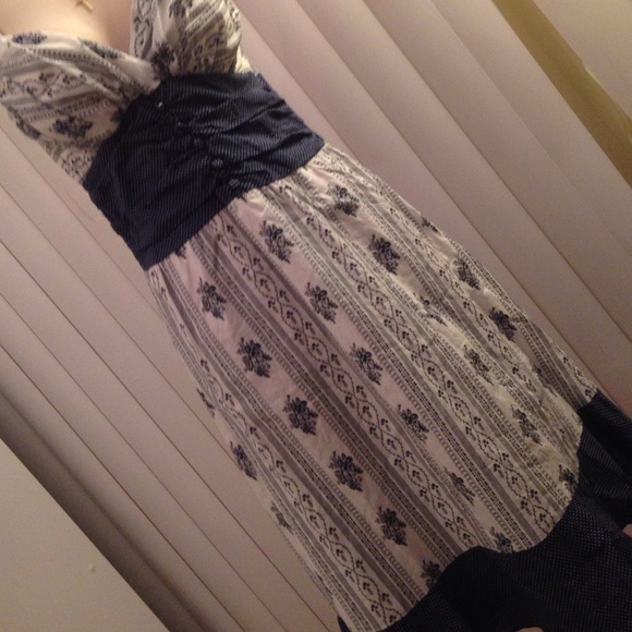 Studio cute somer dress - Picture 3 of 3