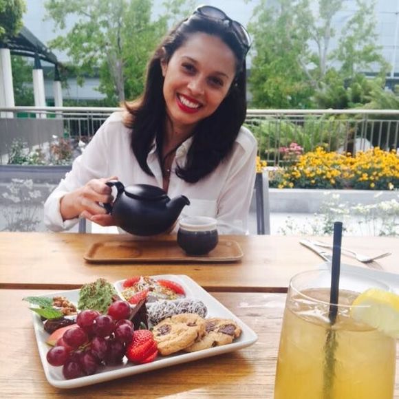 Meet your Posher, Jacqueline