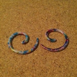 12g spiral plugs