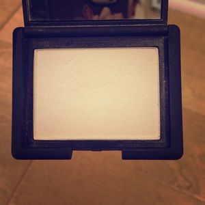 NARS Highlighter - Albatross