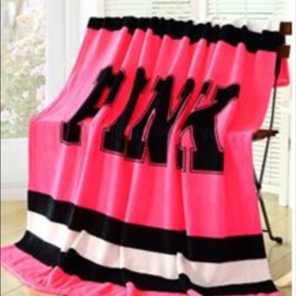 Vs pink blanket