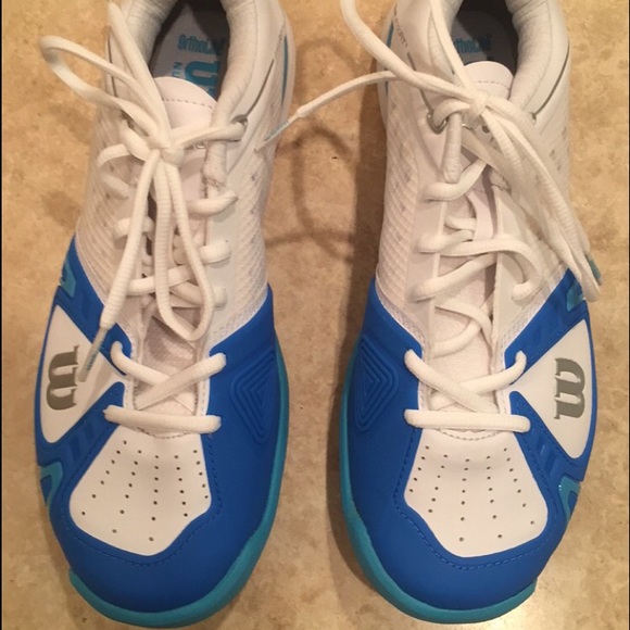 Wilson tennis shoes