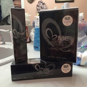 Makeover Essential Products