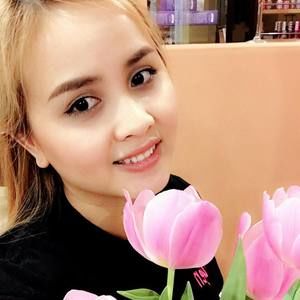 Meet your Posher, Tuyen