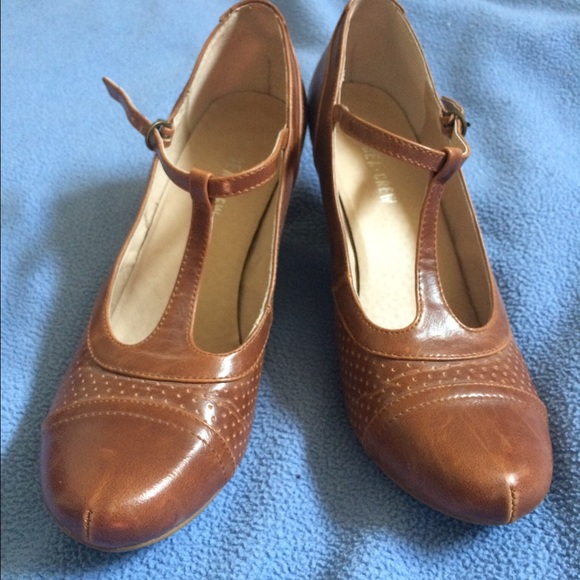 Retro Chelsea crew t-strap shoes