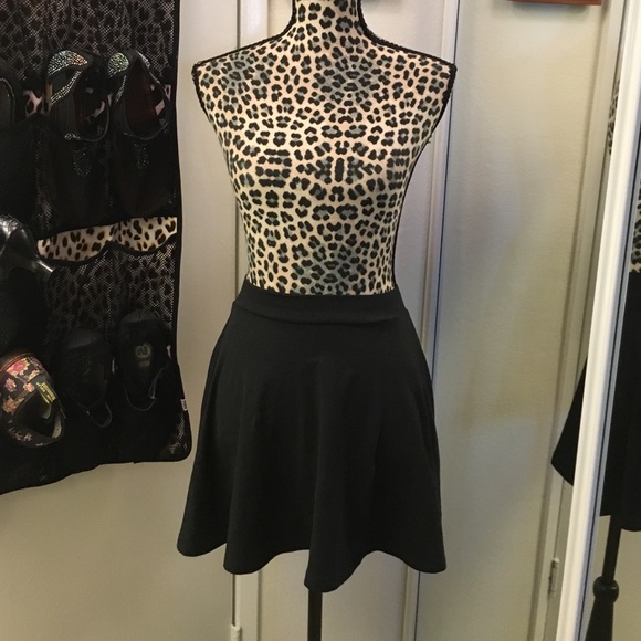Like new Skater skirt by VS PINK - Picture 2 of 7